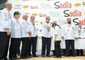 1004060_10151454913165796_1776591952_n