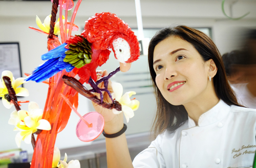 DSCF2302jadeandparrotrz2